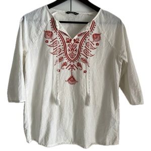PTP-17”-LC Waikiki White Tunic red Paisley like print V-Neck